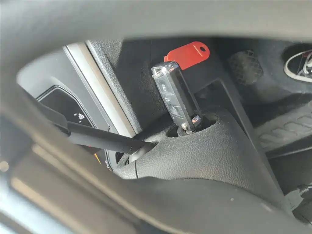 Volkswagen Polo 2023 Facelift Plus 1.5L Auto Joyful Living Edition фото 9