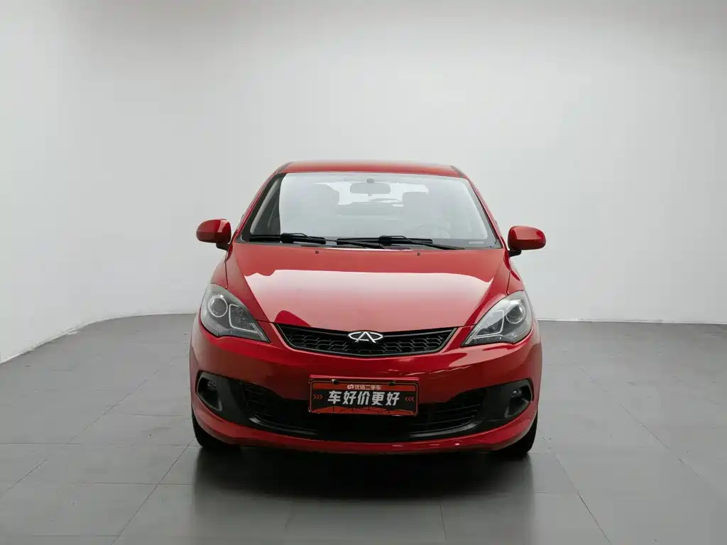 Chery Fengyun 2 2015 2013 Hatchback 1.5L AMT Sharp Edition