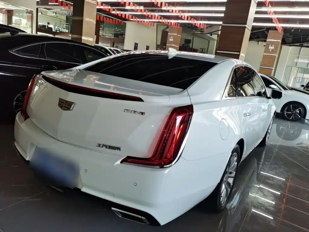 Cadillac XTS 2018 28T Elite фото 7