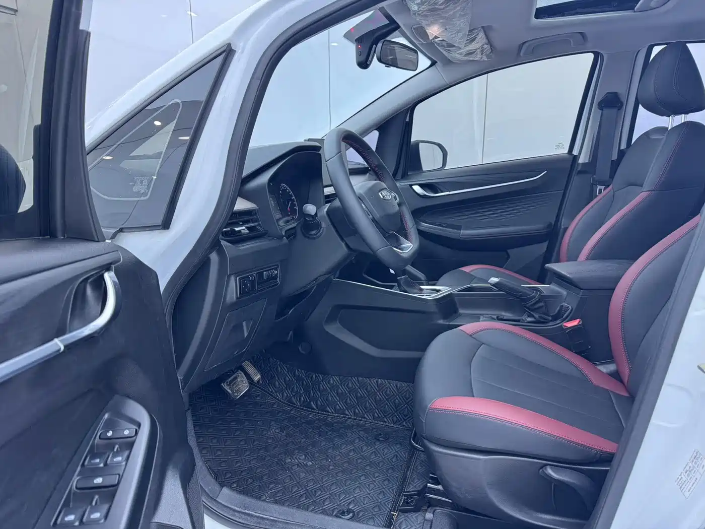 Geely Vision X3 2022 2021 PRO 1.5L CVT Premium