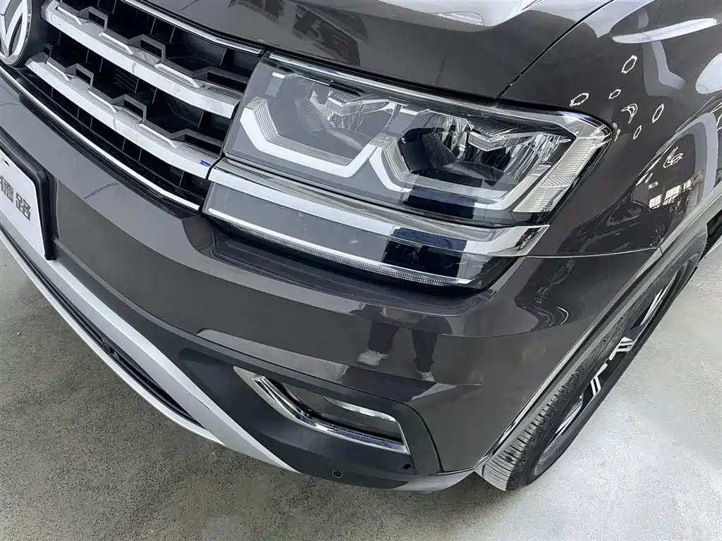 Volkswagen Teramont 2020 380TSI 4WD Luxury Edition China VI фото 37