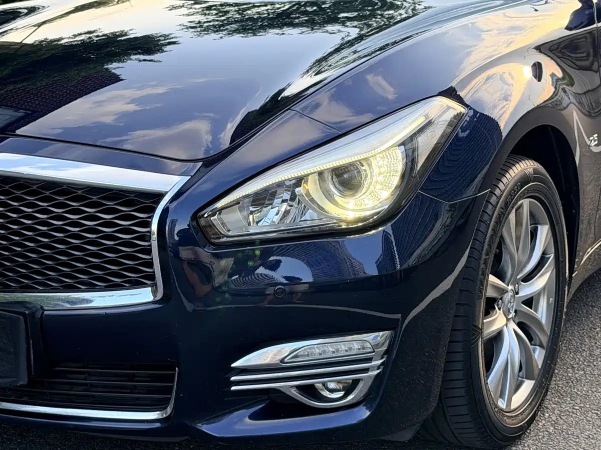 Infiniti Q70 2017 2017 Q70L 2.5L Elite Edition