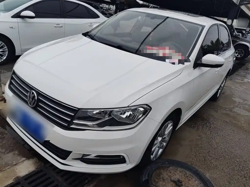 Volkswagen Santana 2016 1.6L Automatic Comfort Edition фото 2