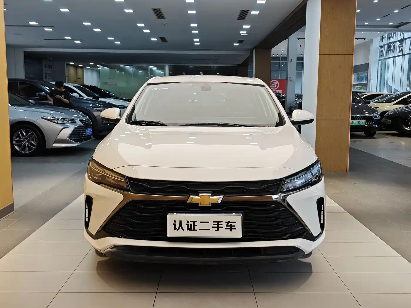 CHEVROLET CRUZE
