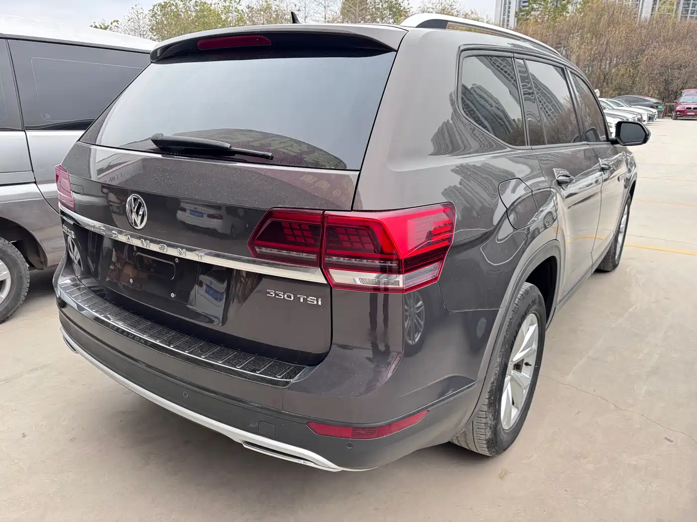 Volkswagen Teramont 2017 330TSI 2WD Comfort Edition фото 3
