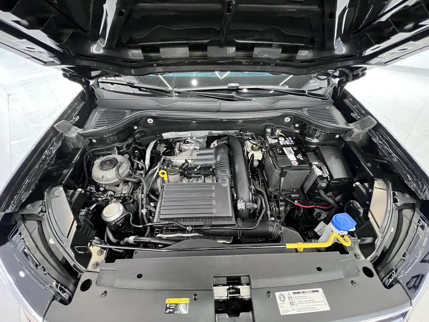 Volkswagen Tharu 2022 280TSI FWD Luxury Edition фото 20