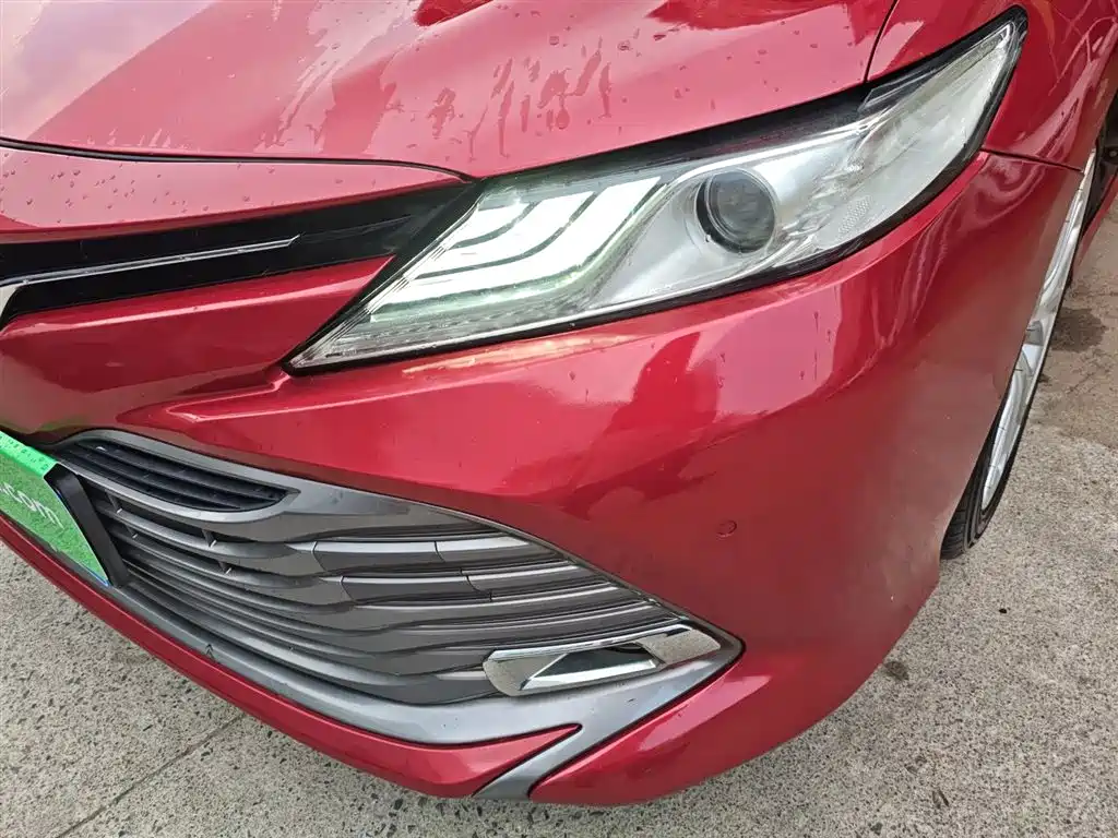 Toyota Camry 2018 2.5G Luxury Edition фото 24