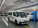 Фото 3 - Yuan Cheng Farizon Super VAN