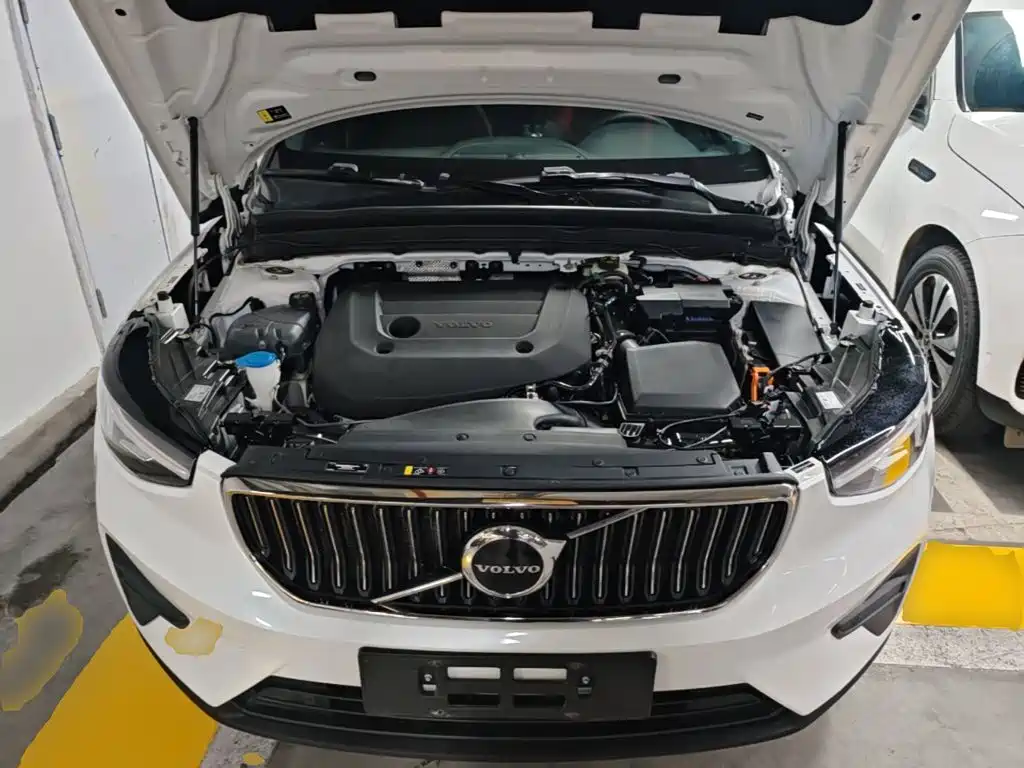 Volvo XC40 2024 2024 B3 Smart Elite Luxury Edition