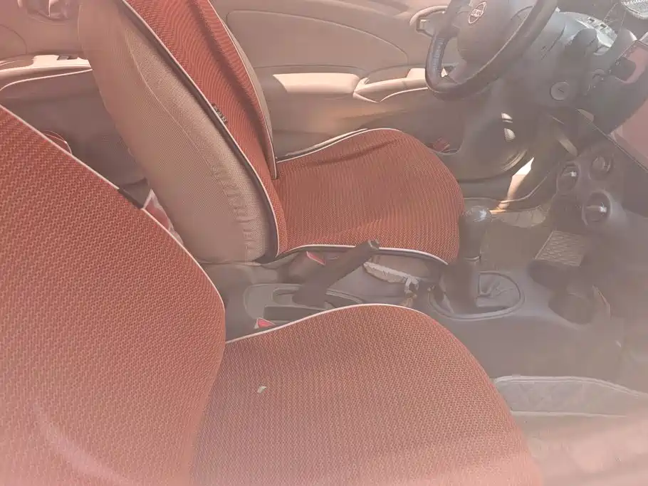 Nissan Sunny 2012 2011 1.5XL Manual Luxury Edition