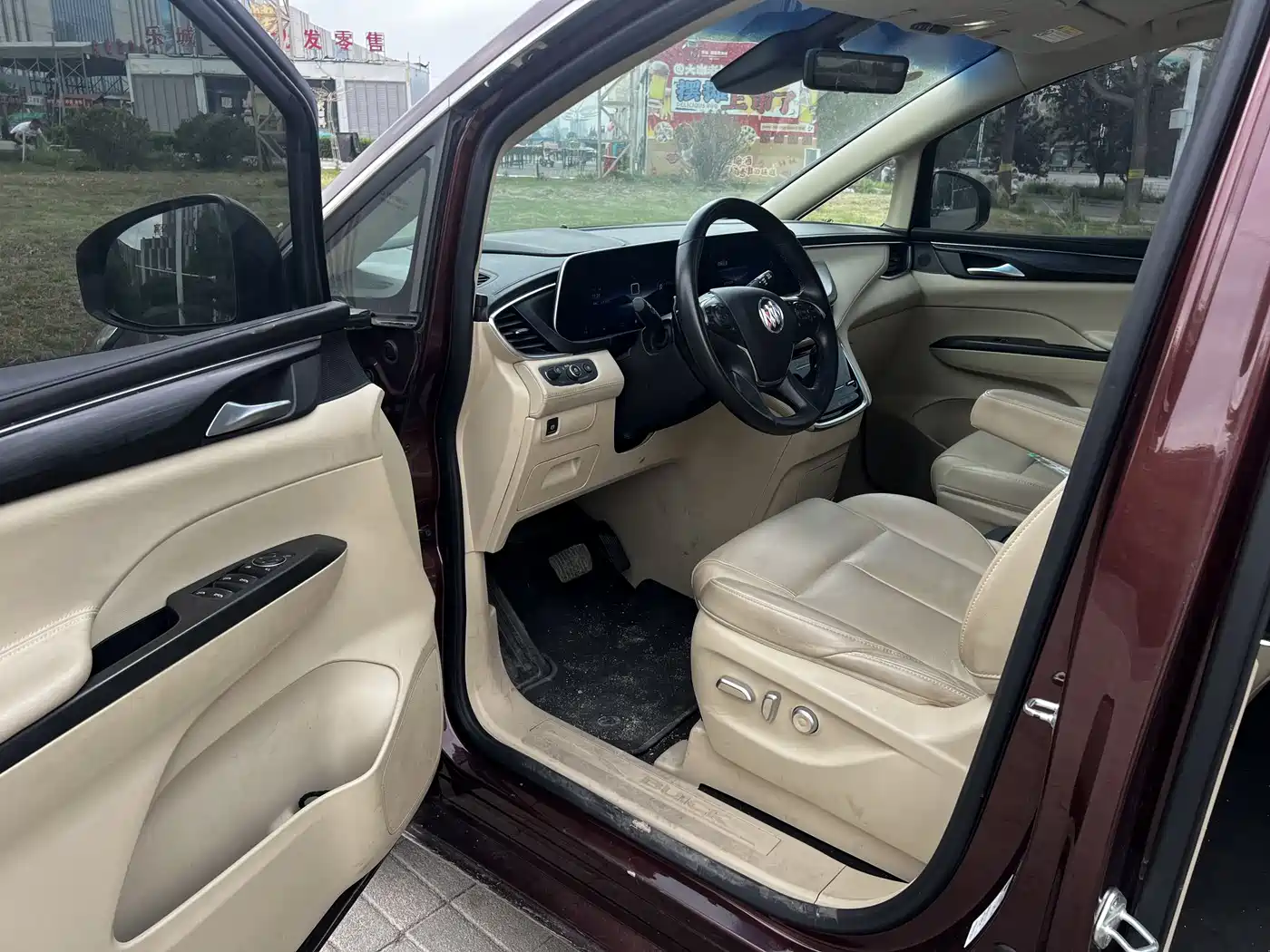 BUICK GL8