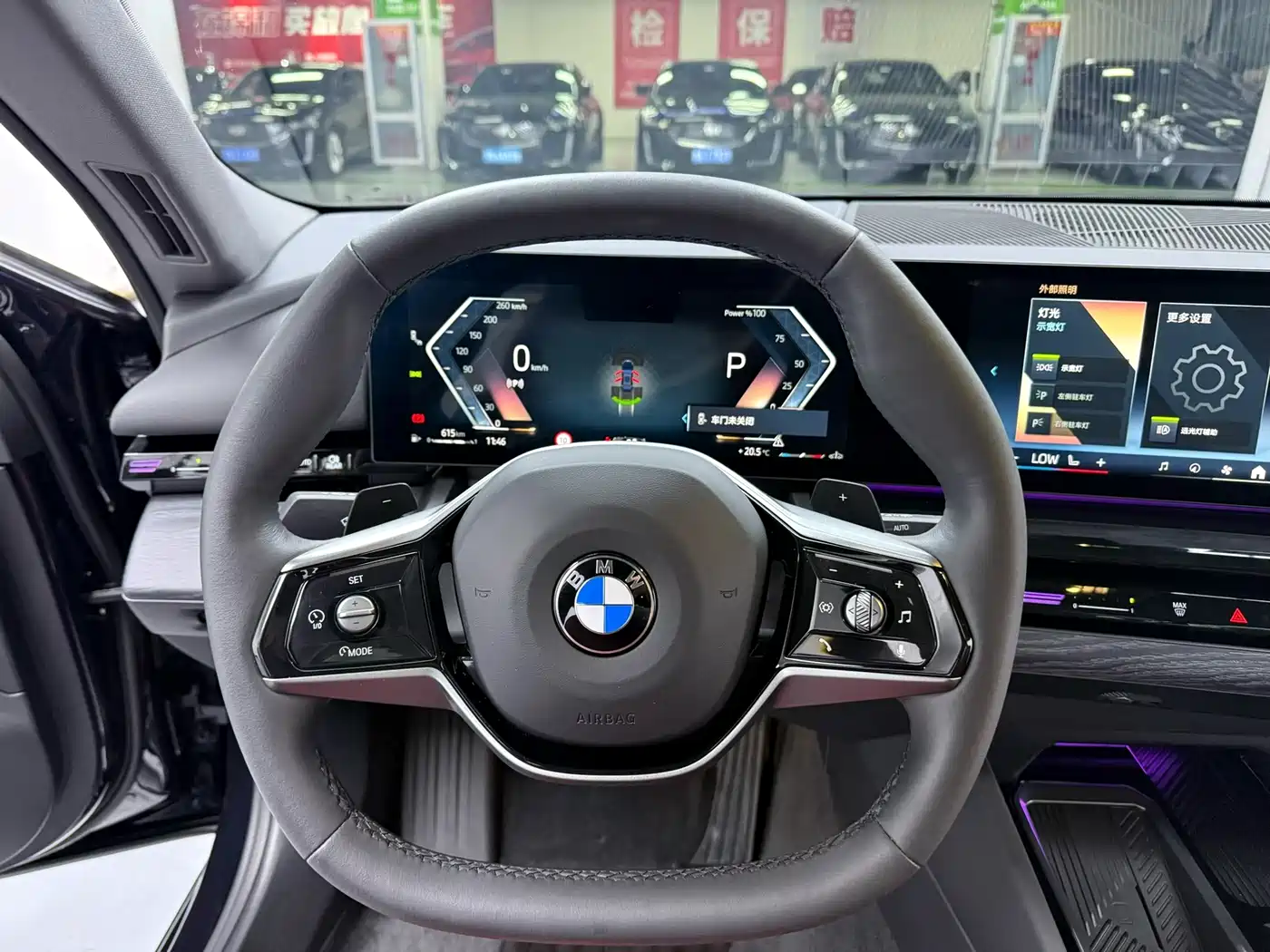 BMW 5 Series 2025 525Li Luxury Package фото 4