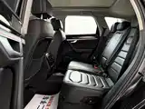 Фото 7 - Volkswagen Touareg
