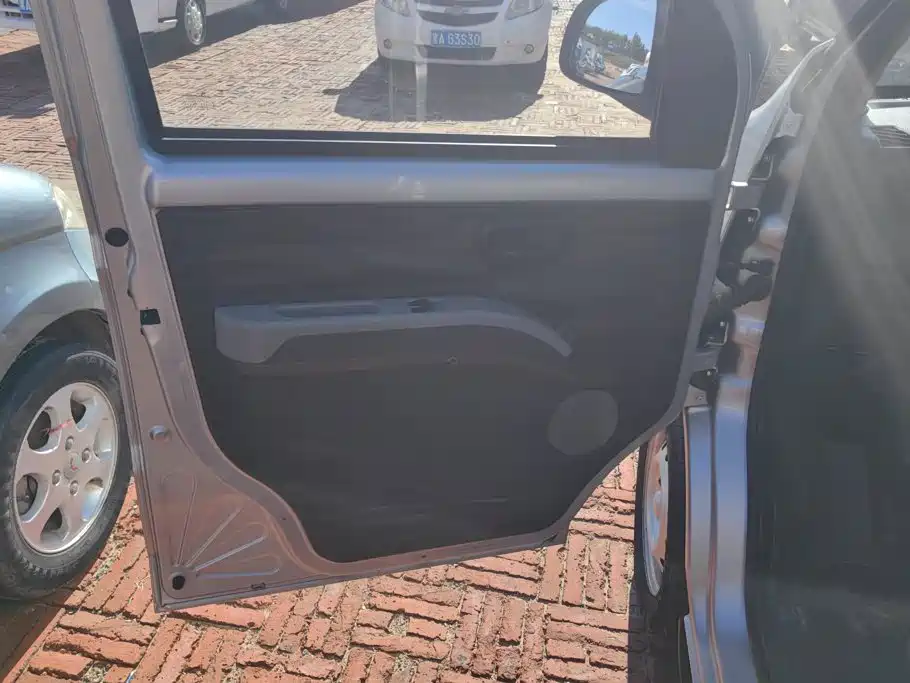 Wuling Motors Wuling Rongguang 2020 2020 1.2L S Basic Model China VI