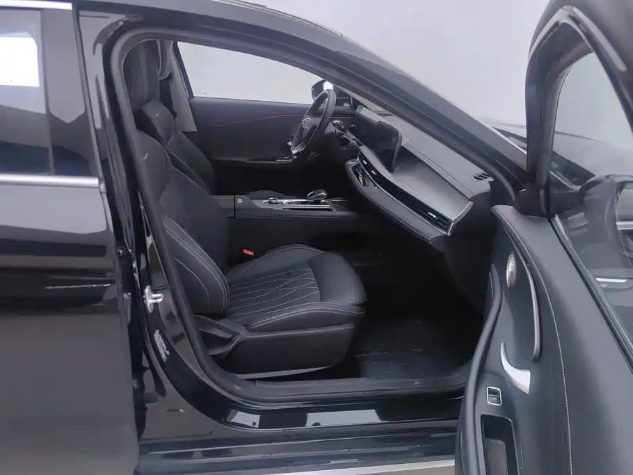 Chery Arrizo 8 2026 2025 Model 1.6T DCT Smart