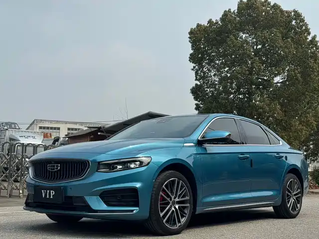 Geely Preface 2.0TD, Люкс