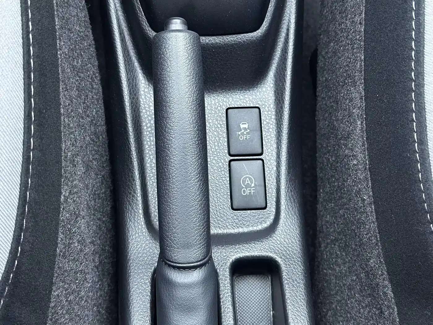 Toyota YARiS L Zhi Xuan 2022 1.5L CVT Leading PLUS Edition фото 17