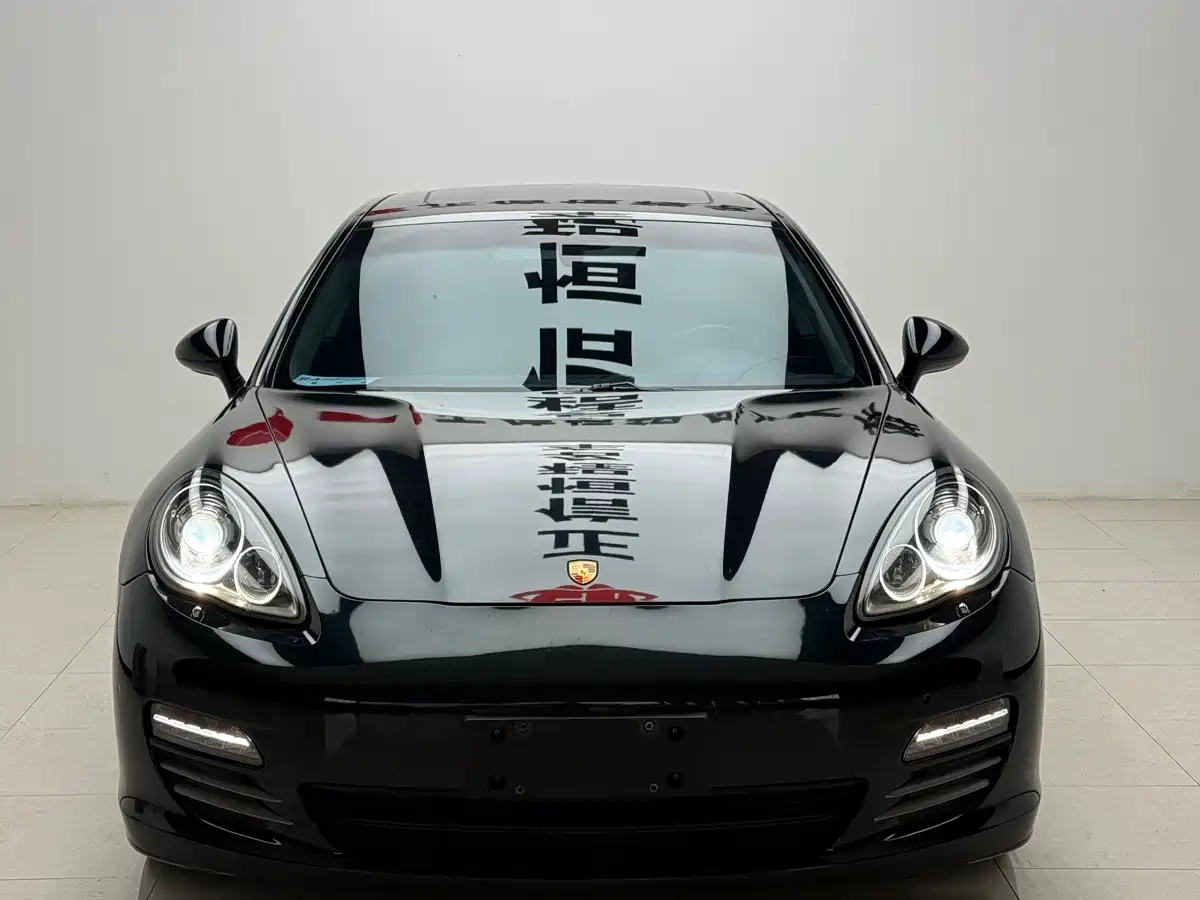 Porsche Panamera 2010 Panamera 4 3.6L фото 5