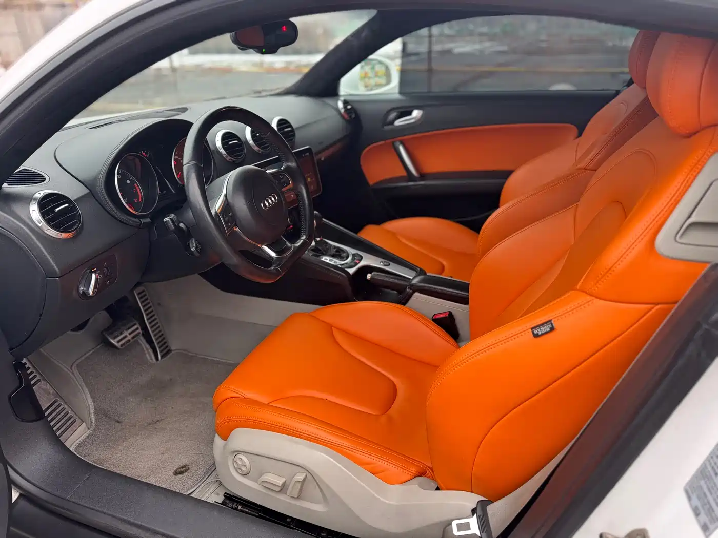 Audi TT 2008 Model TT Coupe 2.0TFSI фото 9
