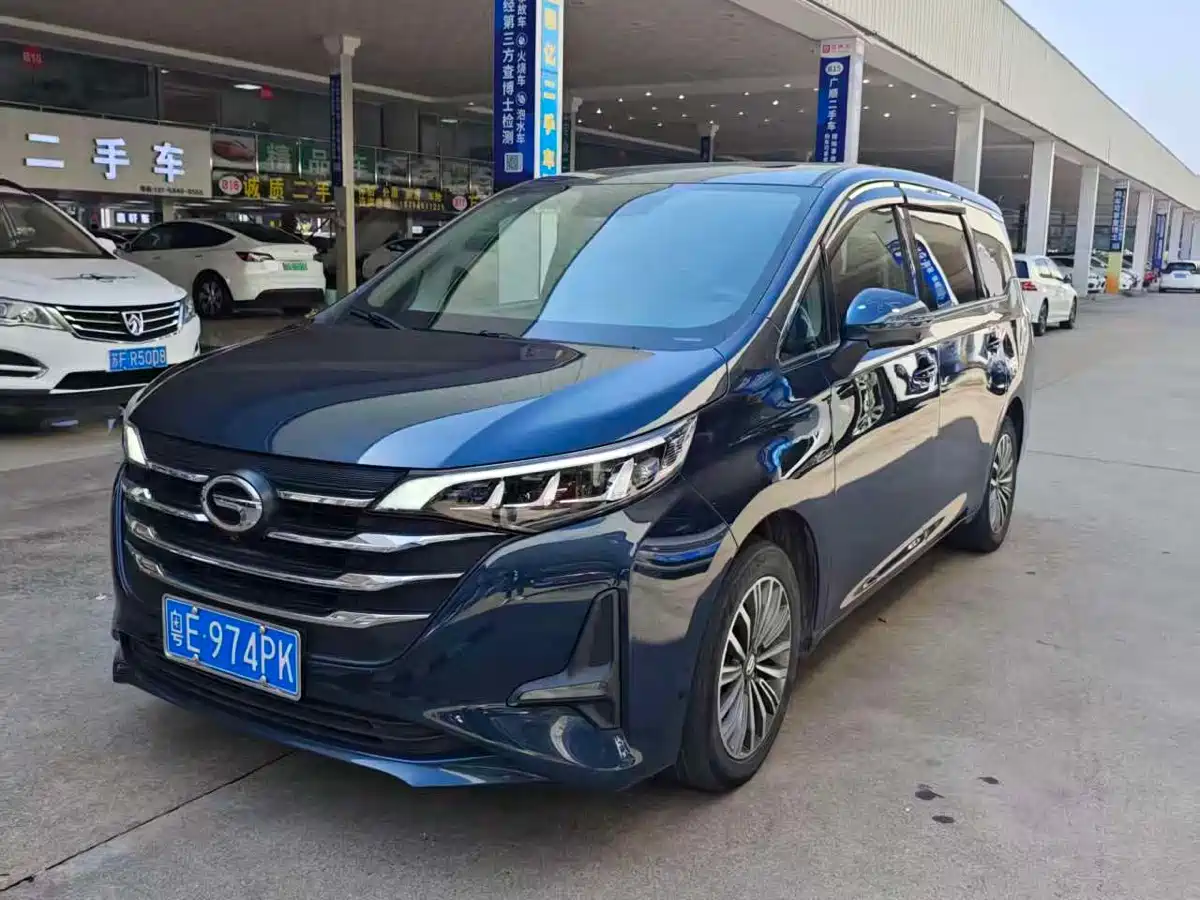 GAC Trumpchi Trumpchi M6 2019 270T Automatic Premium (7-seater) China V