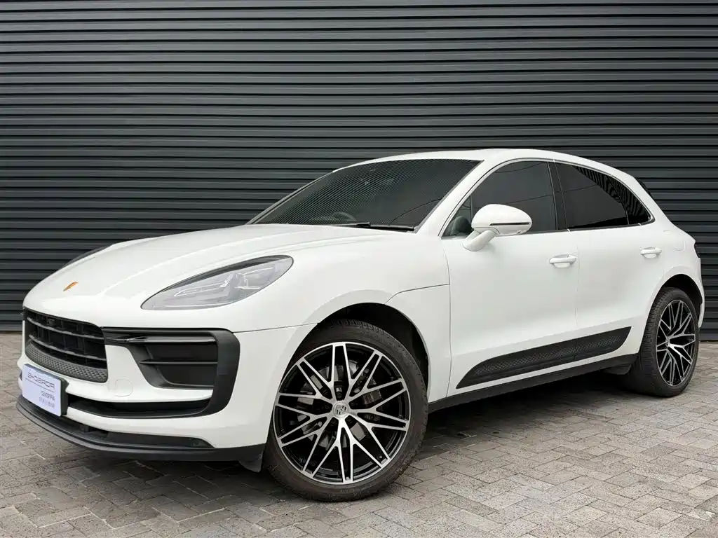 Фото 1 - Porsche Macan