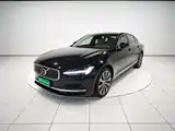 Фото 2 - Volvo S90