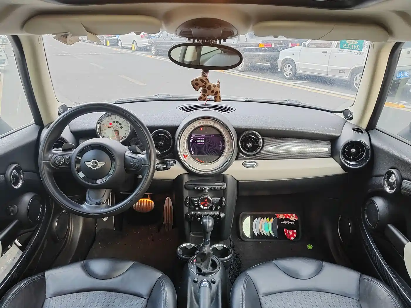 Photo 9 - MINI CLUBMAN
