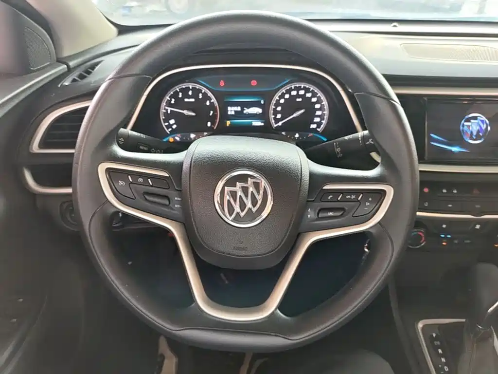 Фото 11 - Buick Excelle