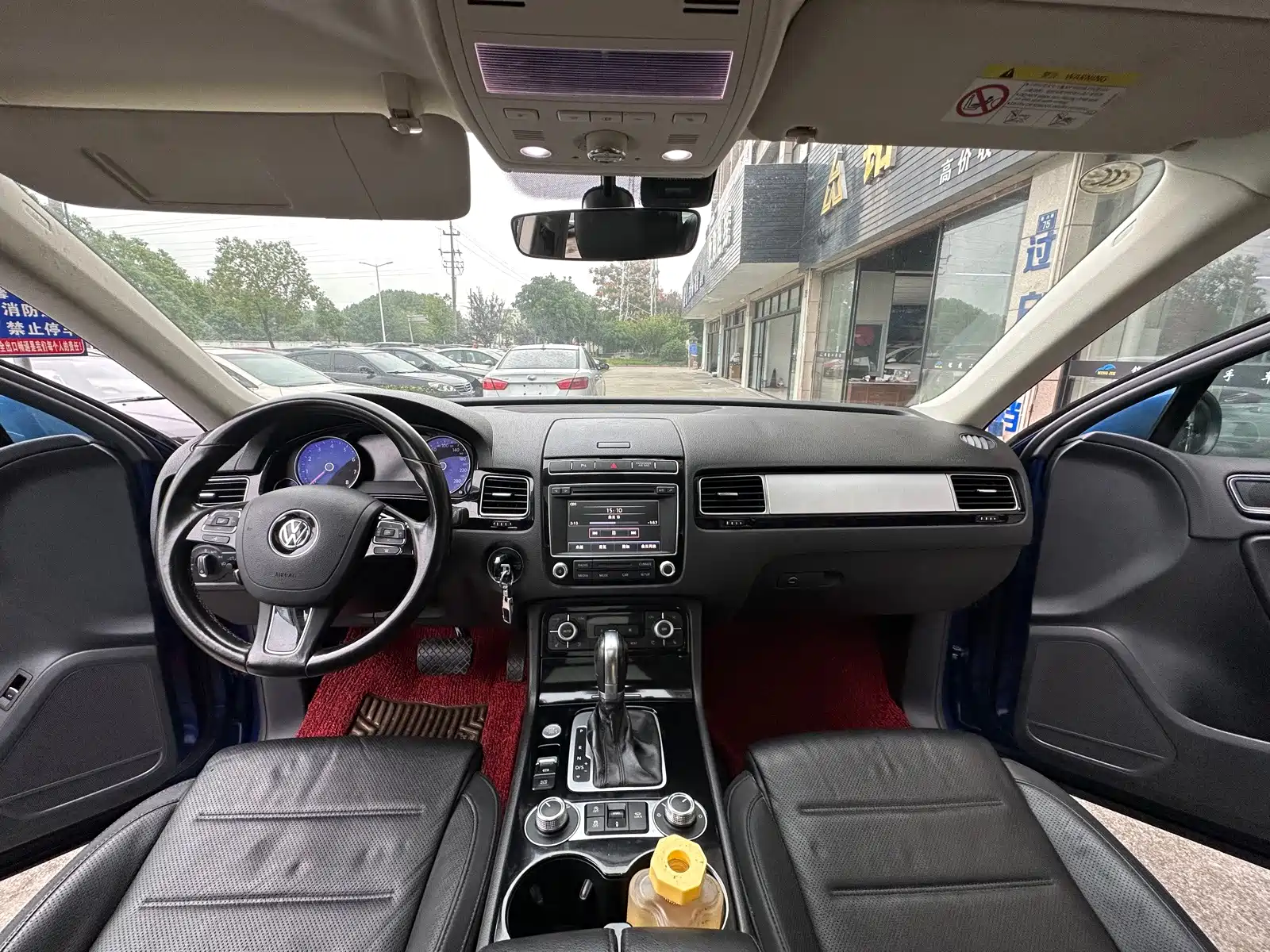 Фото 12 - Volkswagen Touareg