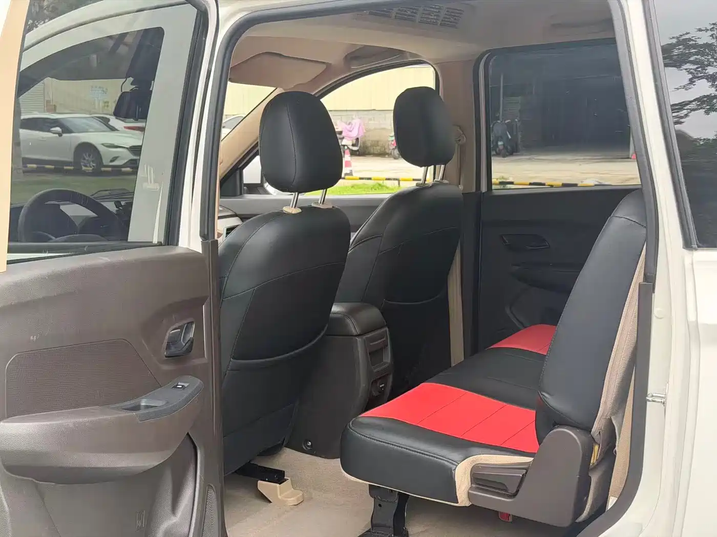 Photo 6 - Wuling Motors Wuling Hongguang