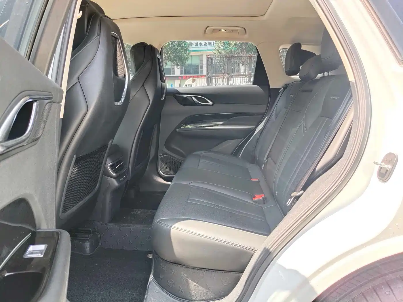 Hongqi HS3 2024 2023 1.5T 2WD Virtue Edition