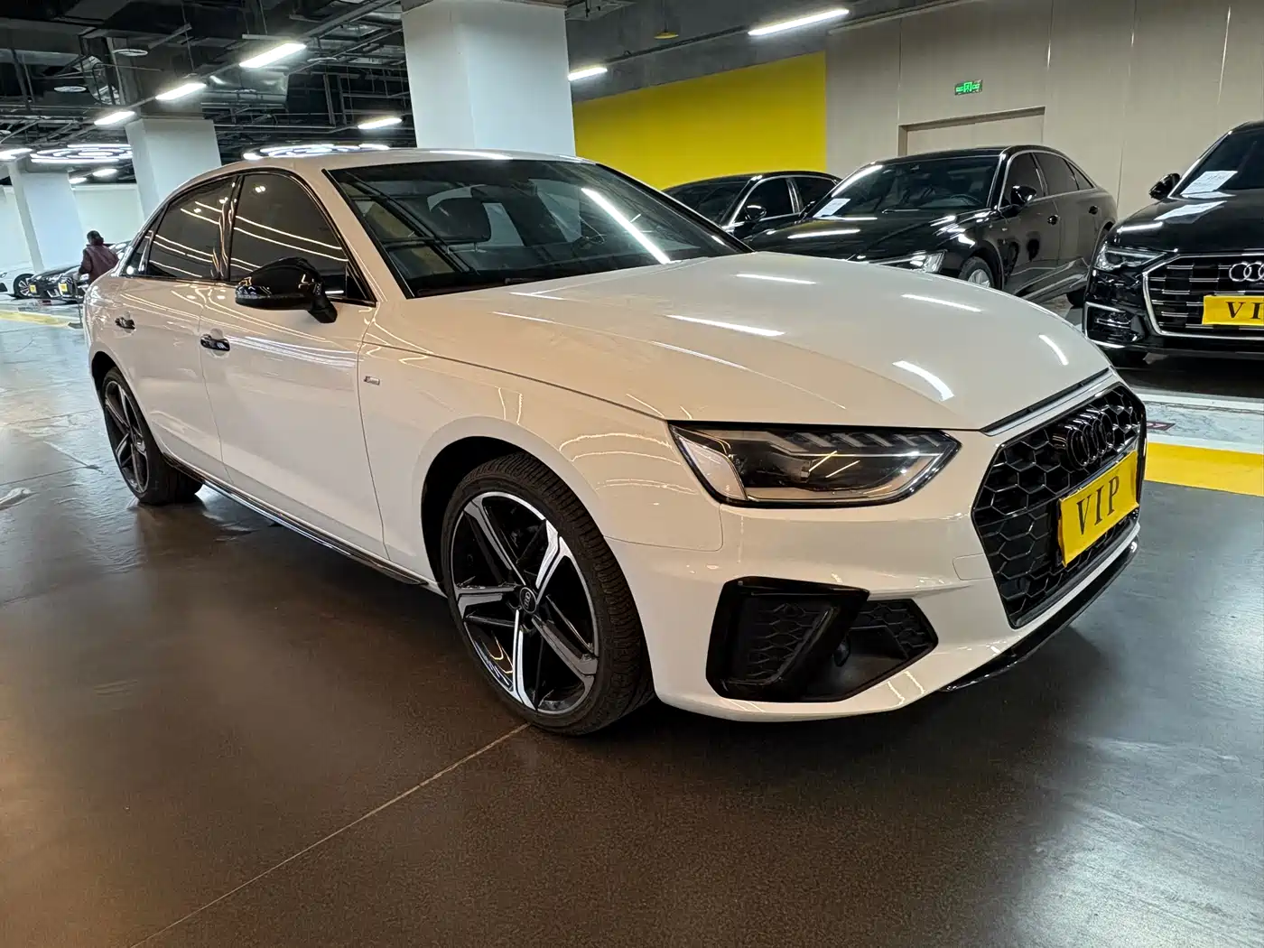 Audi A4L 2024 40 TFSI Luxury Dynamic фото 3