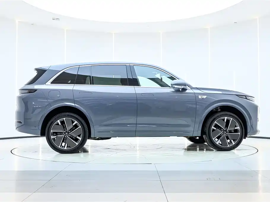 Li Auto IDEAL L7