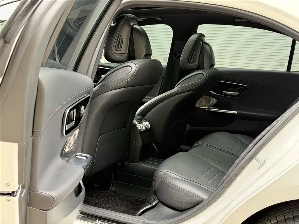 Mercedes-Benz C-Class 2022 C 260 L Sport Edition фото 8