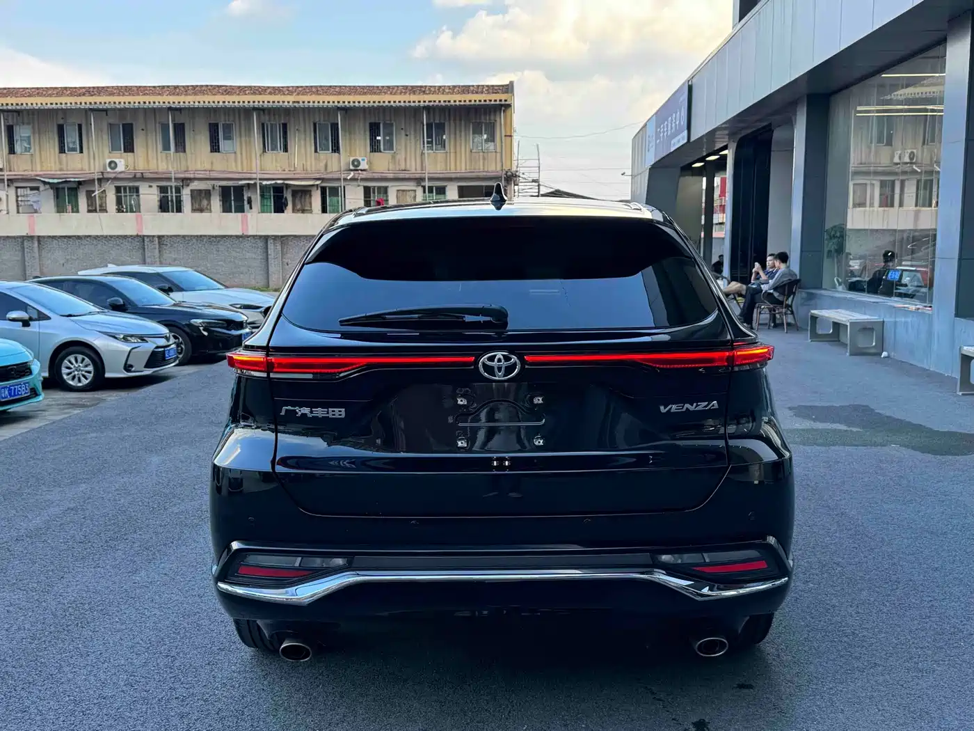 Toyota Venza 2023 2023 2.0L CVT FWD Luxury