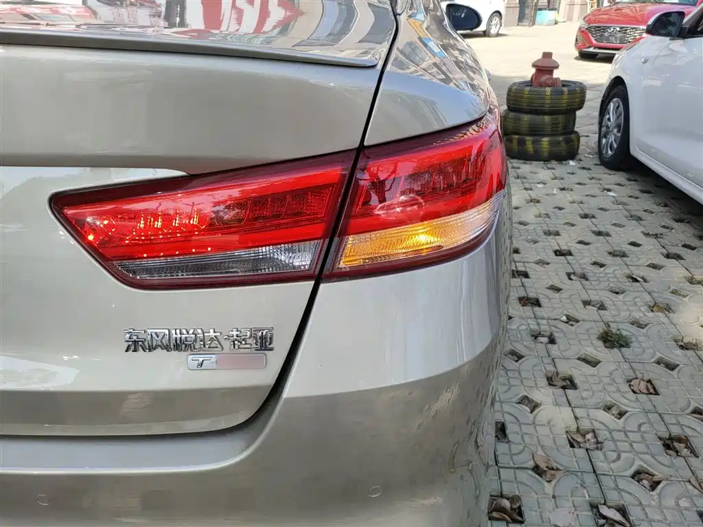 Kia K5 2016 1.6T Automatic LUX фото 24