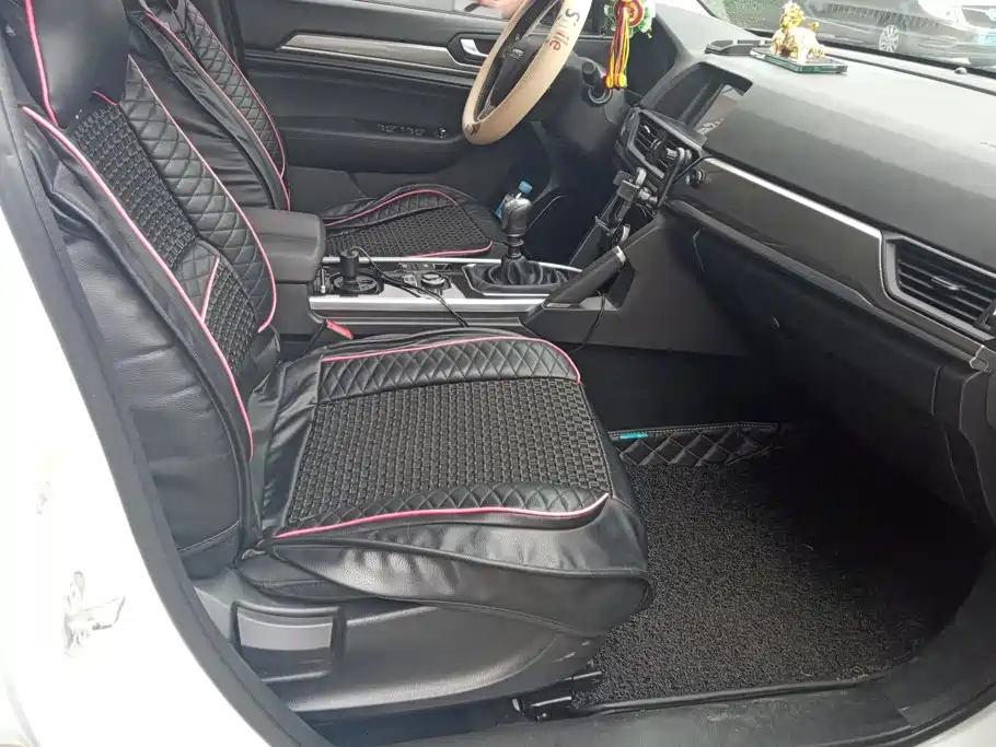 Фото 8 - Haval H6