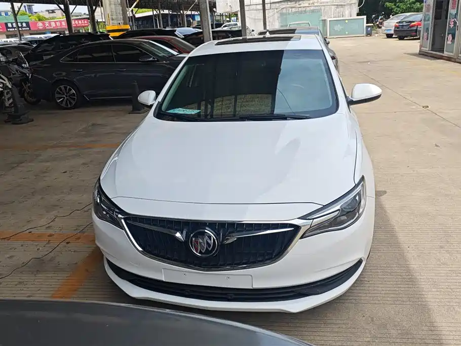Buick Excelle 2019 18T Automatic Connected Elite (China V) фото 2