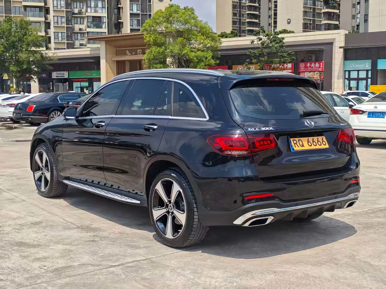 Фото 4 - Mercedes-Benz GLC