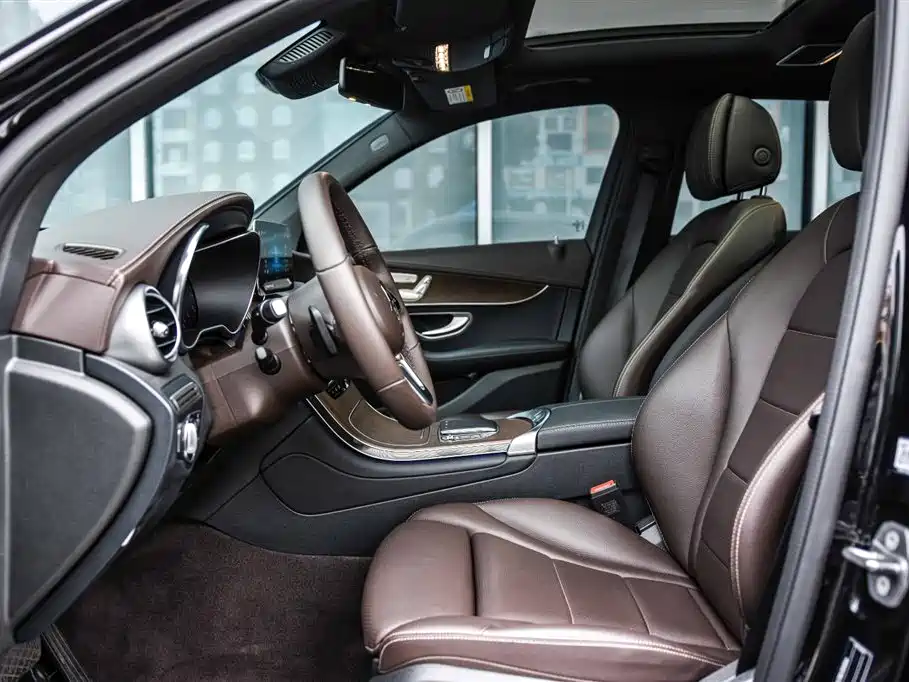 Mercedes-Benz GLC 2022 GLC 300 L 4MATIC Dynamic Collector's Edition фото 18