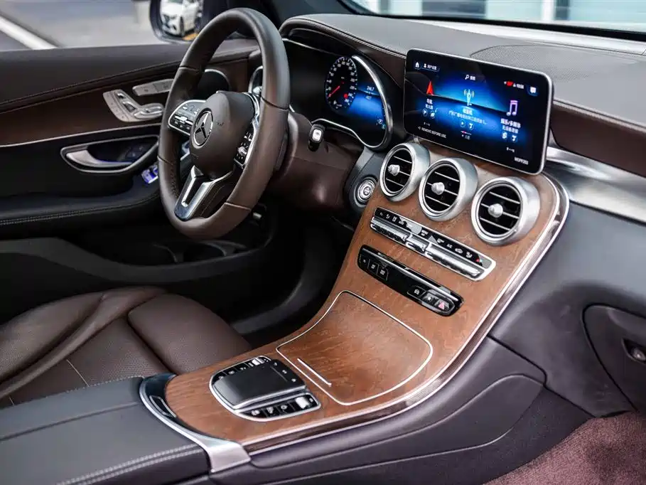 Mercedes-Benz GLC 2022 GLC 300 L 4MATIC Dynamic Collector's Edition фото 10