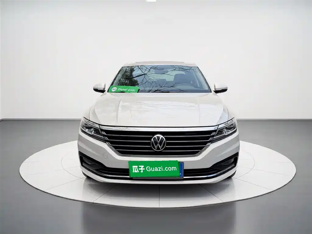 Volkswagen Lavida 2022 1.5L Auto Vision Edition фото 24