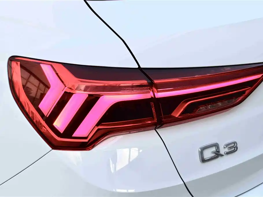 Audi Q3 2024 35 TFSI Fashion Elegance фото 14
