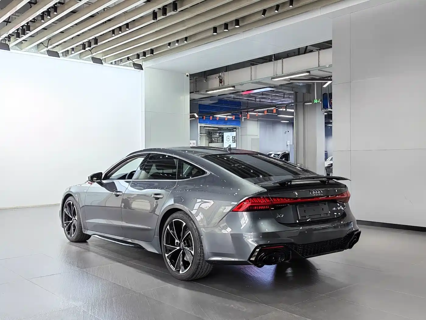 Photo 21 - Audi A7