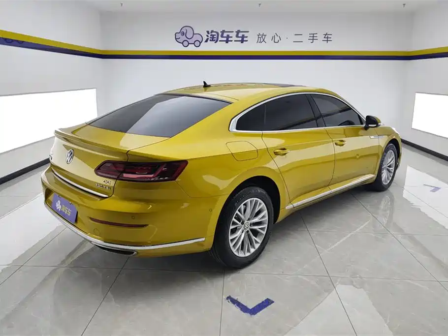 Volkswagen FAW-Volkswagen CC 2019 330TSI Charm Edition China VI фото 3