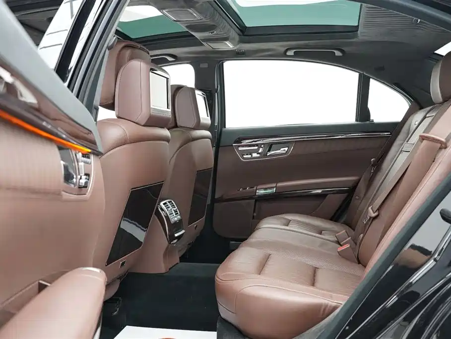 Mercedes-Benz S-Class 2010 2010 S 600 L