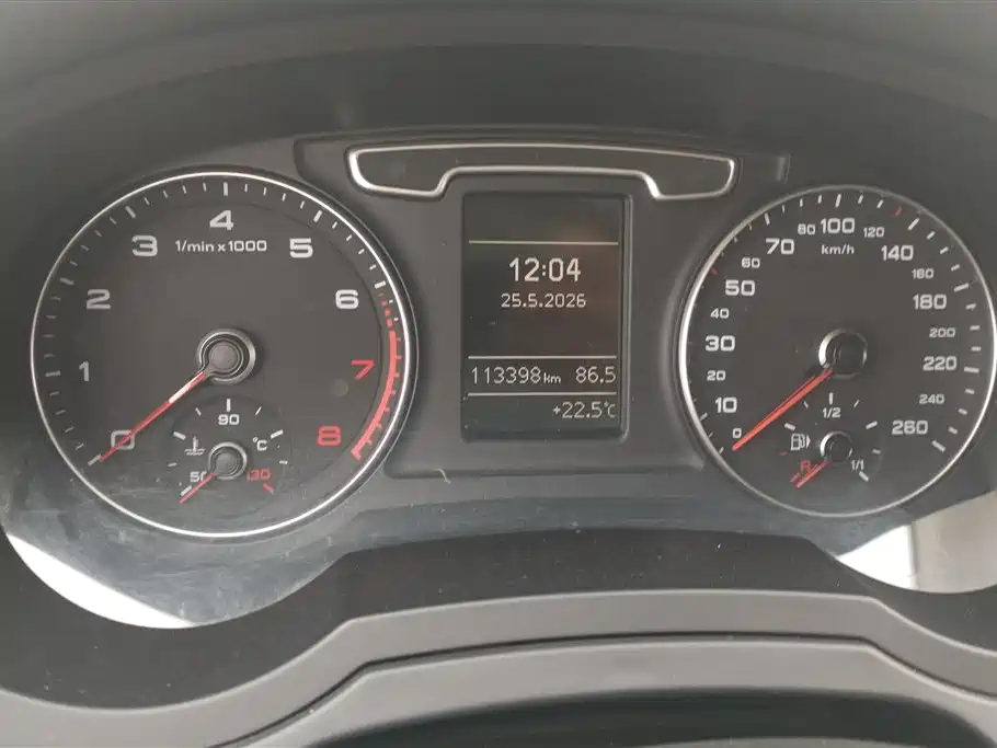 Audi Q3 2015 35 TFSI Millionth Anniversary Comfort фото 14