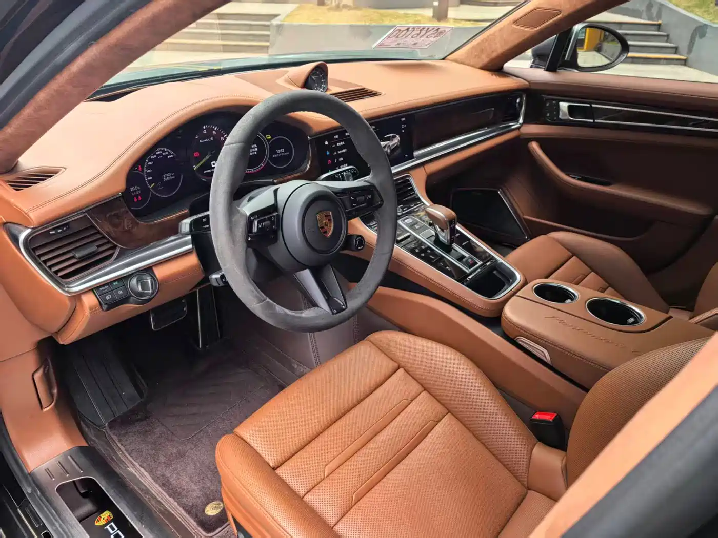 Porsche Panamera New Energy 2023 Panamera Turbo S E-Hybrid Executive Long Wheelbase 4.0T фото 4
