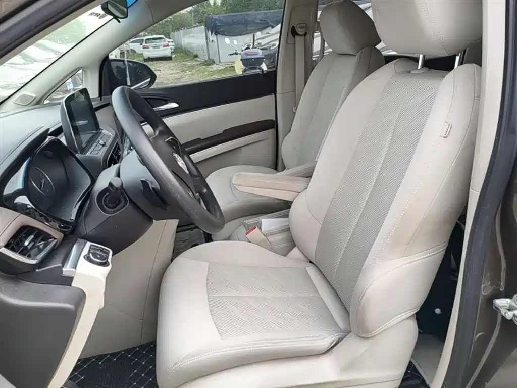 Buick GL8 2023 Model Land Business Class Comfort фото 15