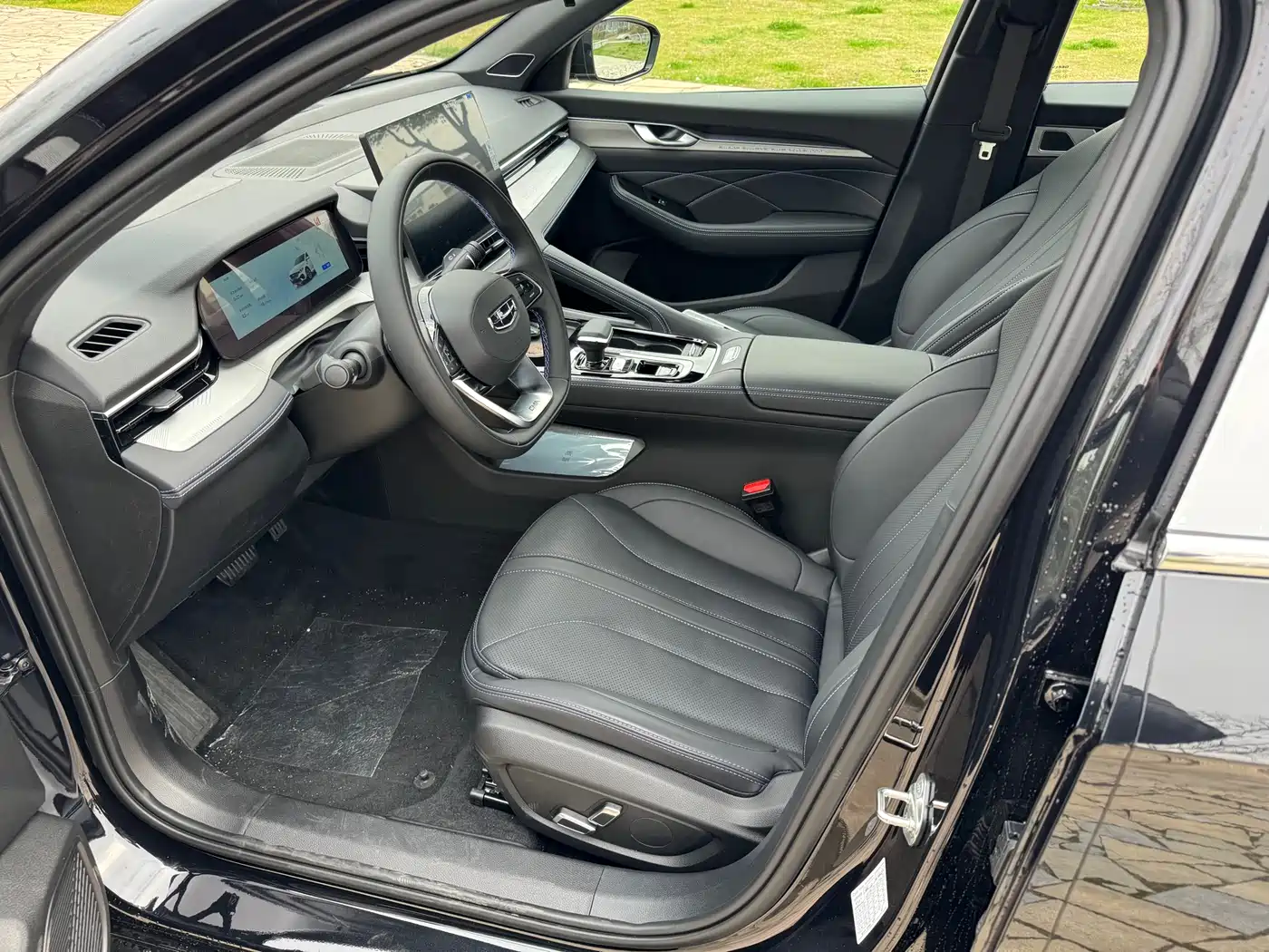 GEELY AUTOMOBILE XINGRUI